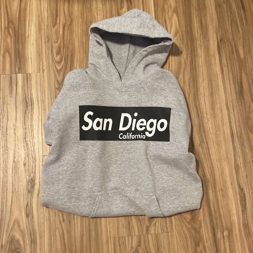 Grey San diego sweatshirt